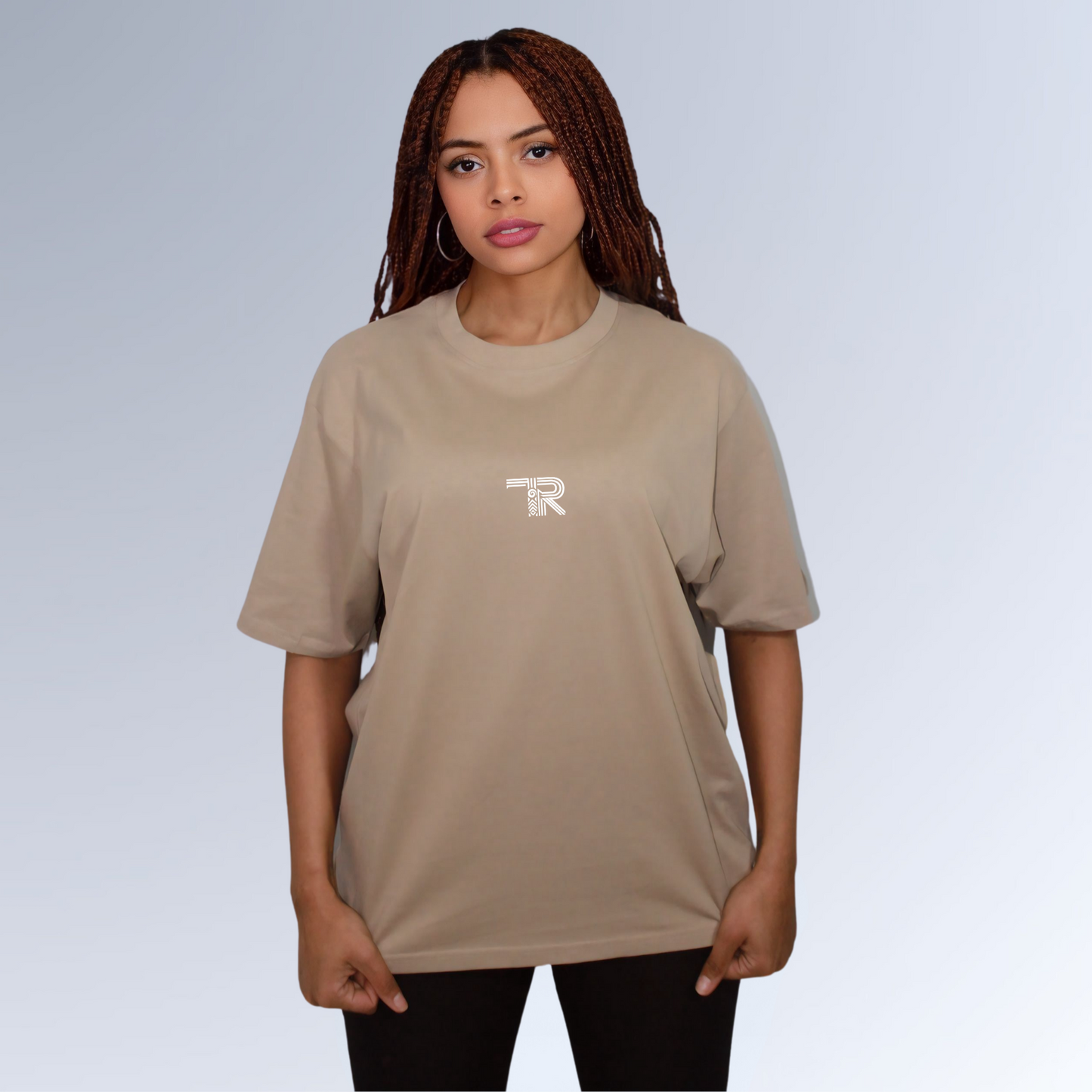 Camiseta Oversize Beige "THE WORKOUT TRIBE"